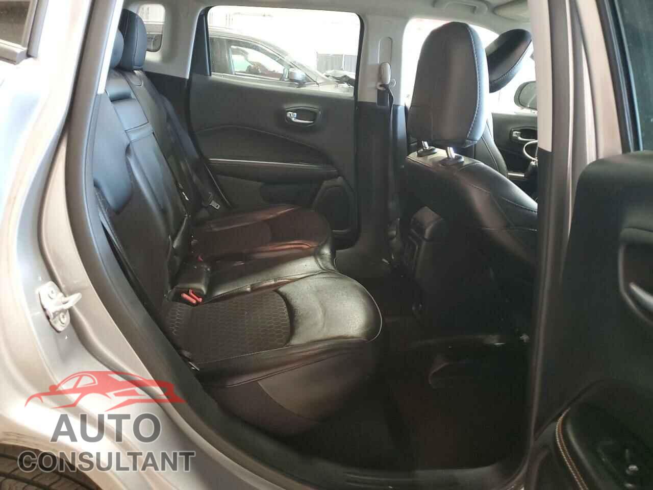 JEEP COMPASS 2020 - 3C4NJDBB5LT112258