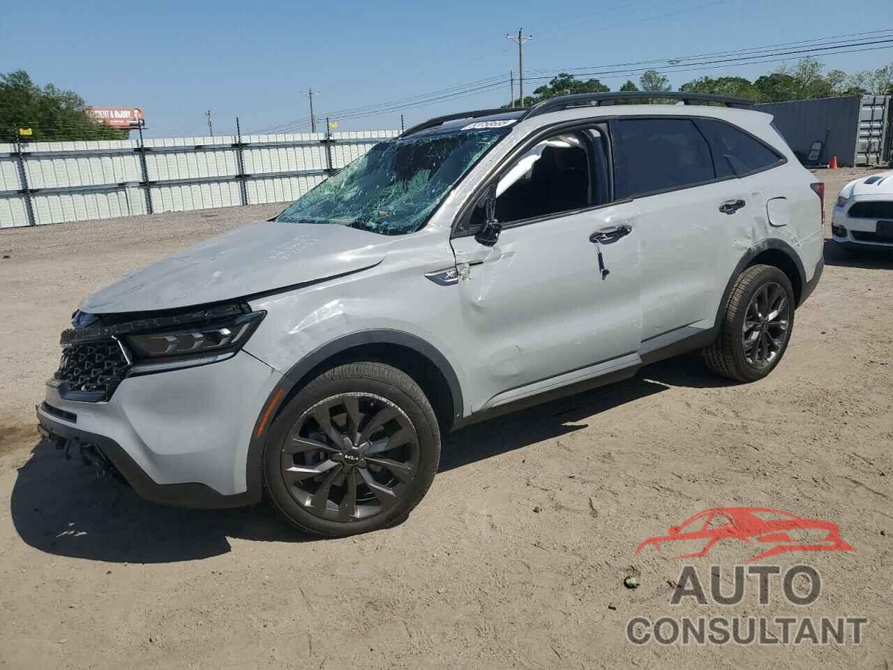 KIA SORENTO 2023 - 5XYRKDLF3PG168325