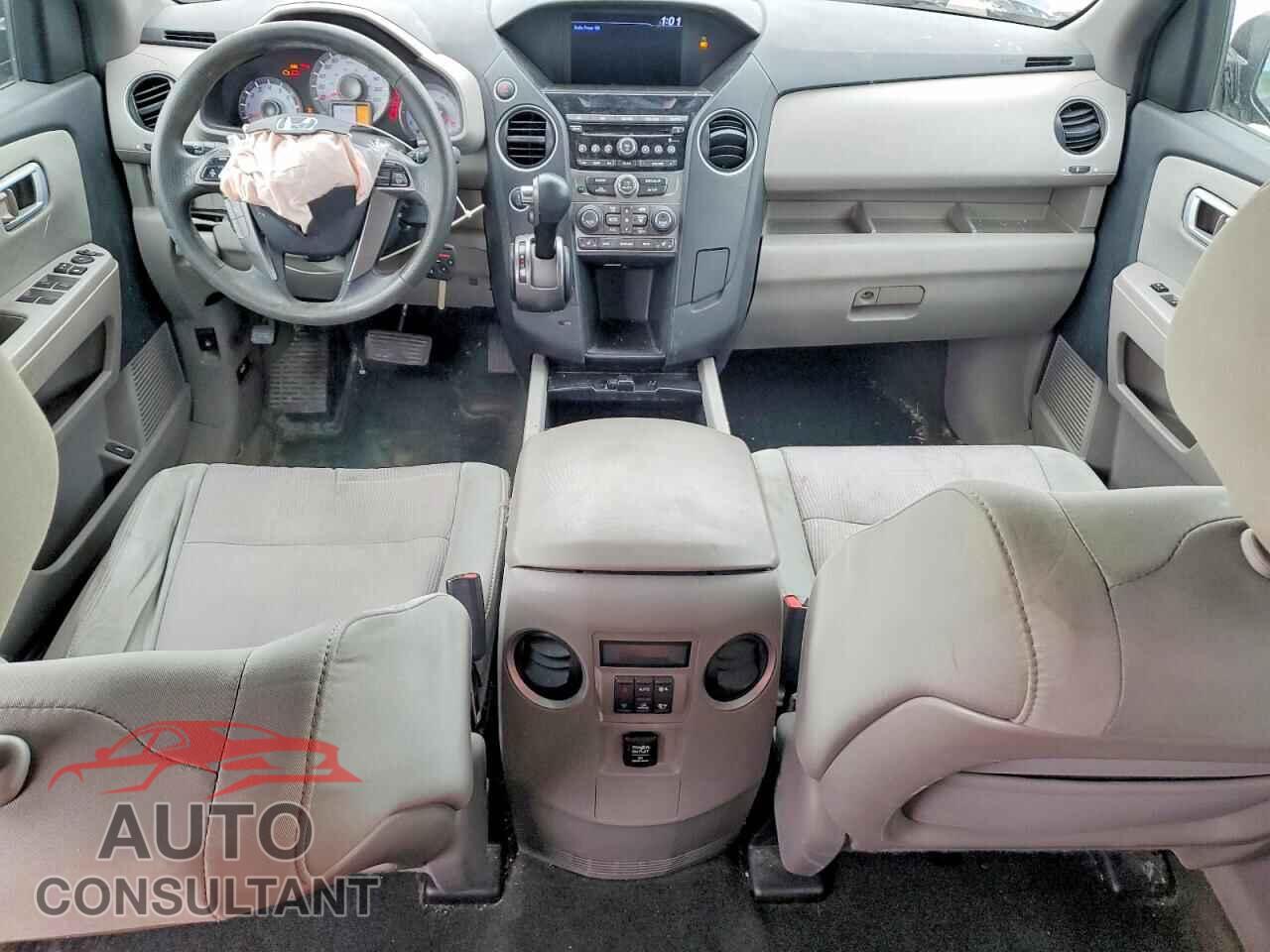 HONDA PILOT 2014 - 5FNYF4H45EB503502