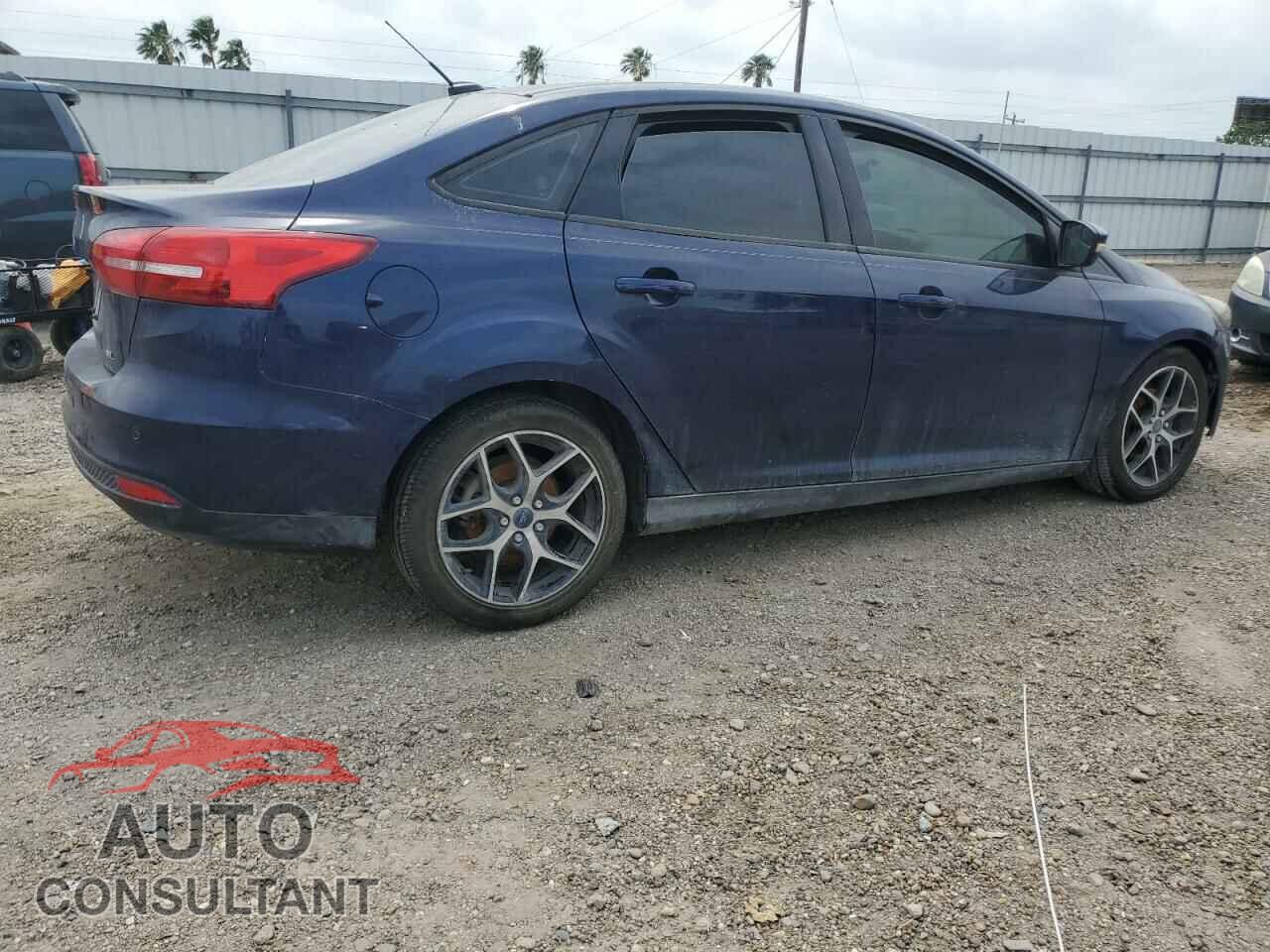 FORD FOCUS 2017 - 1FADP3H21HL328743