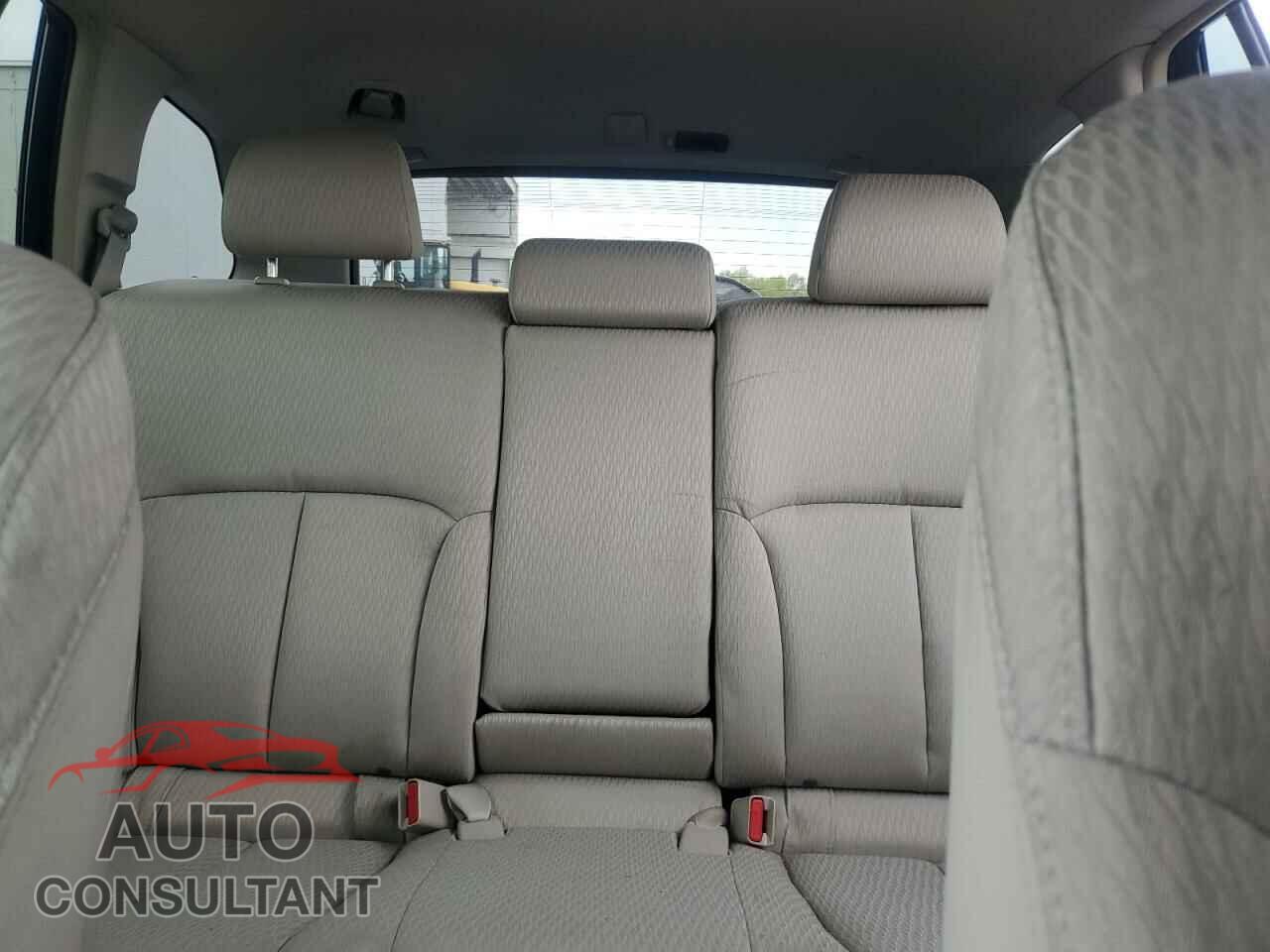 SUBARU OUTBACK 2012 - 4S4BRBCC7C3204177