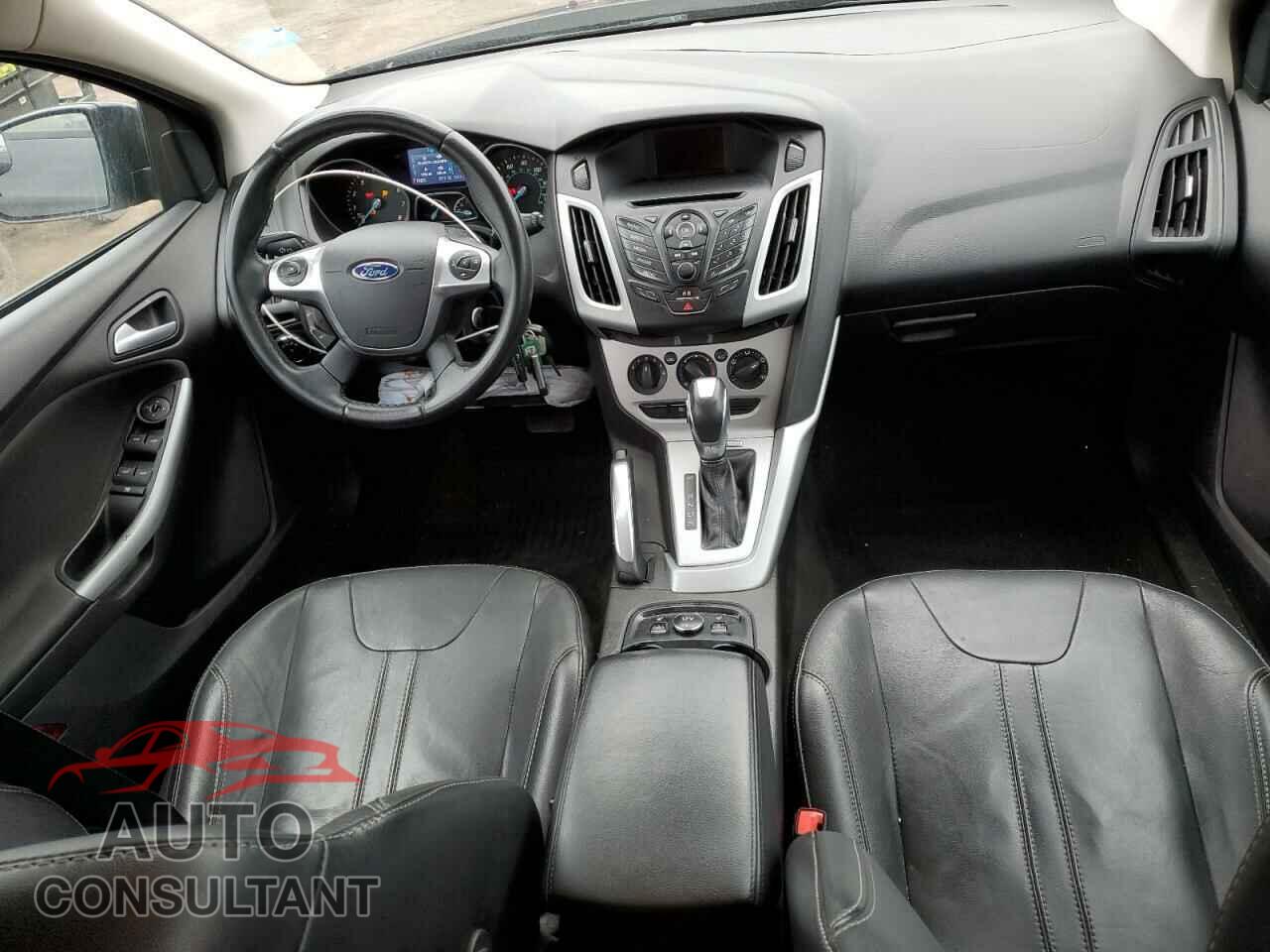 FORD FOCUS 2014 - 1FADP3K2XEL116377