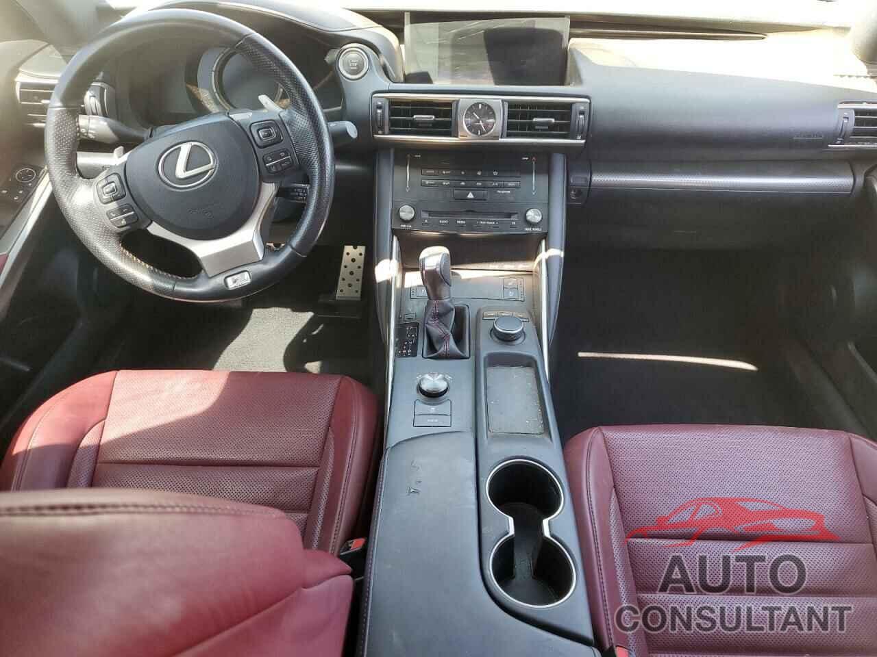 LEXUS IS 2017 - JTHBA1D29H5039299