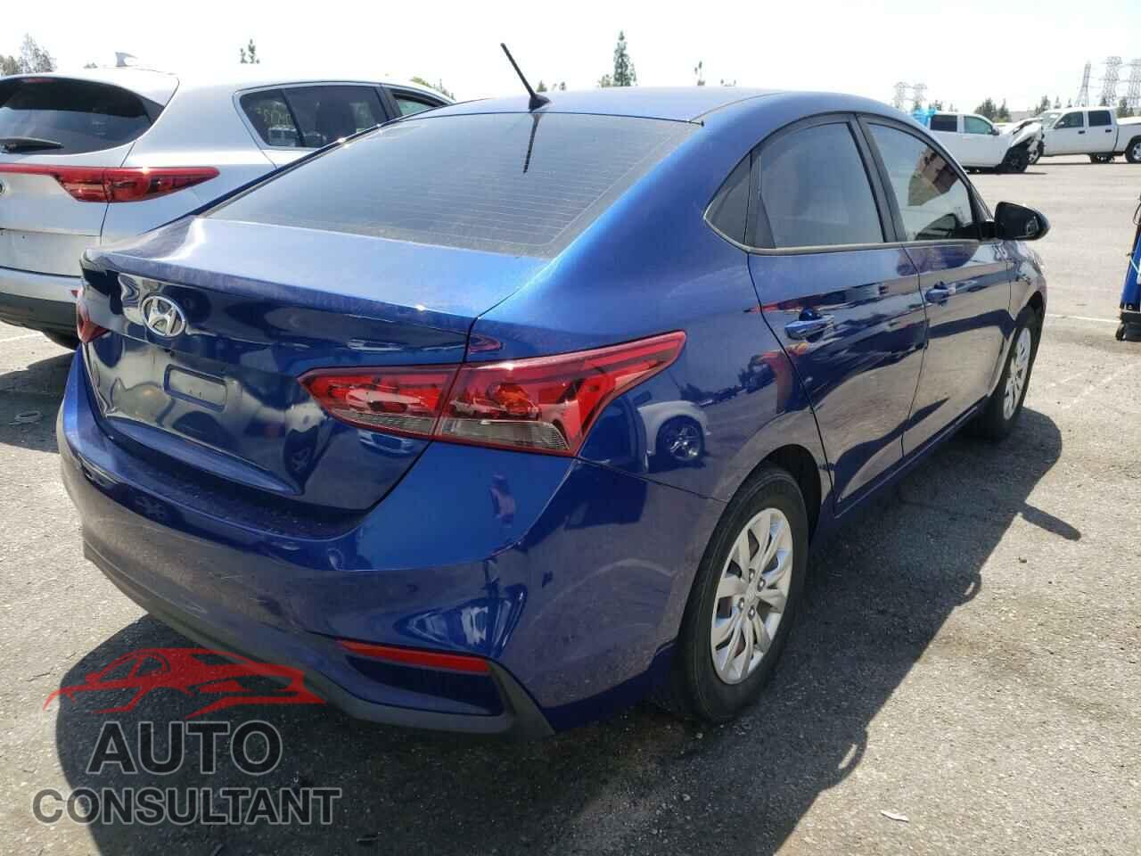 HYUNDAI ACCENT 2018 - 3KPC24A33JE013812