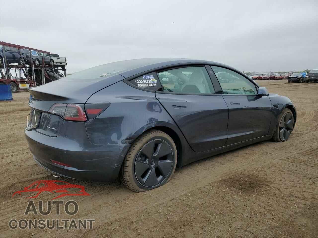 TESLA MODEL 3 2021 - 5YJ3E1EB2MF852663
