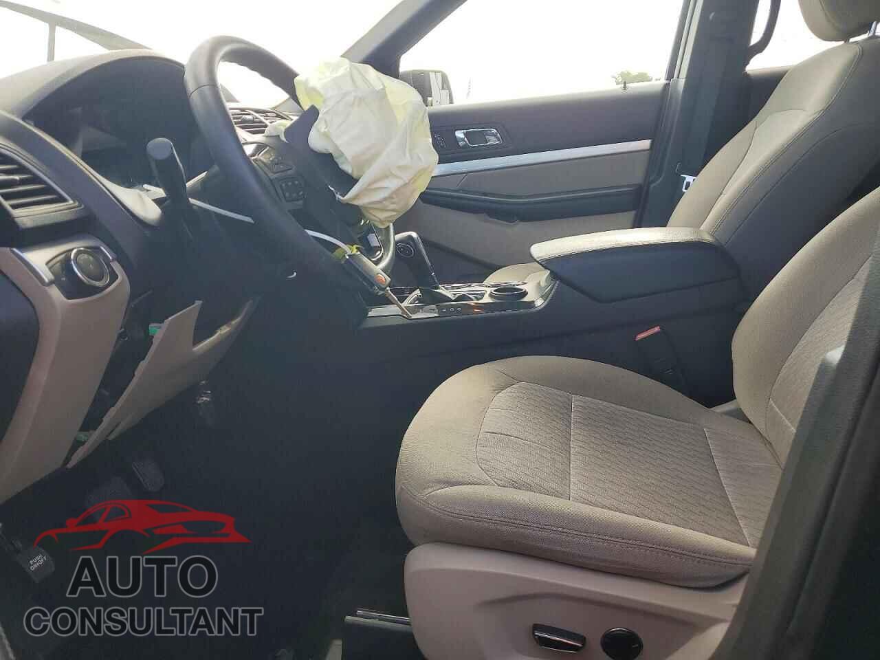 FORD EXPLORER 2018 - 1FM5K7B87JGB75314