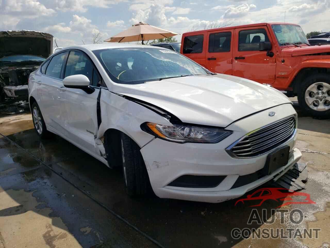 FORD FUSION 2017 - 3FA6P0LU2HR385731