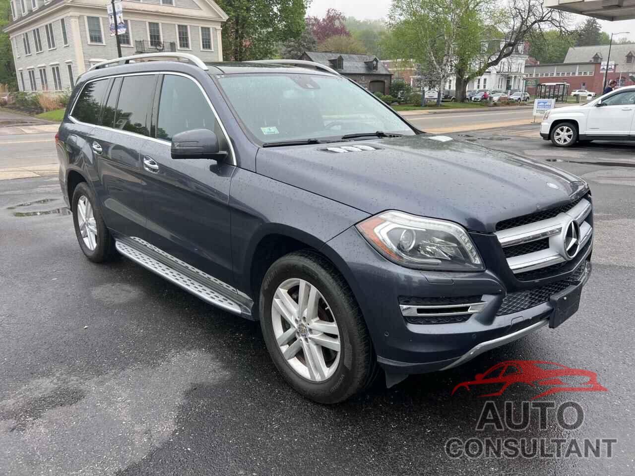 MERCEDES-BENZ GL-CLASS 2013 - 4JGDF7CE1DA247796