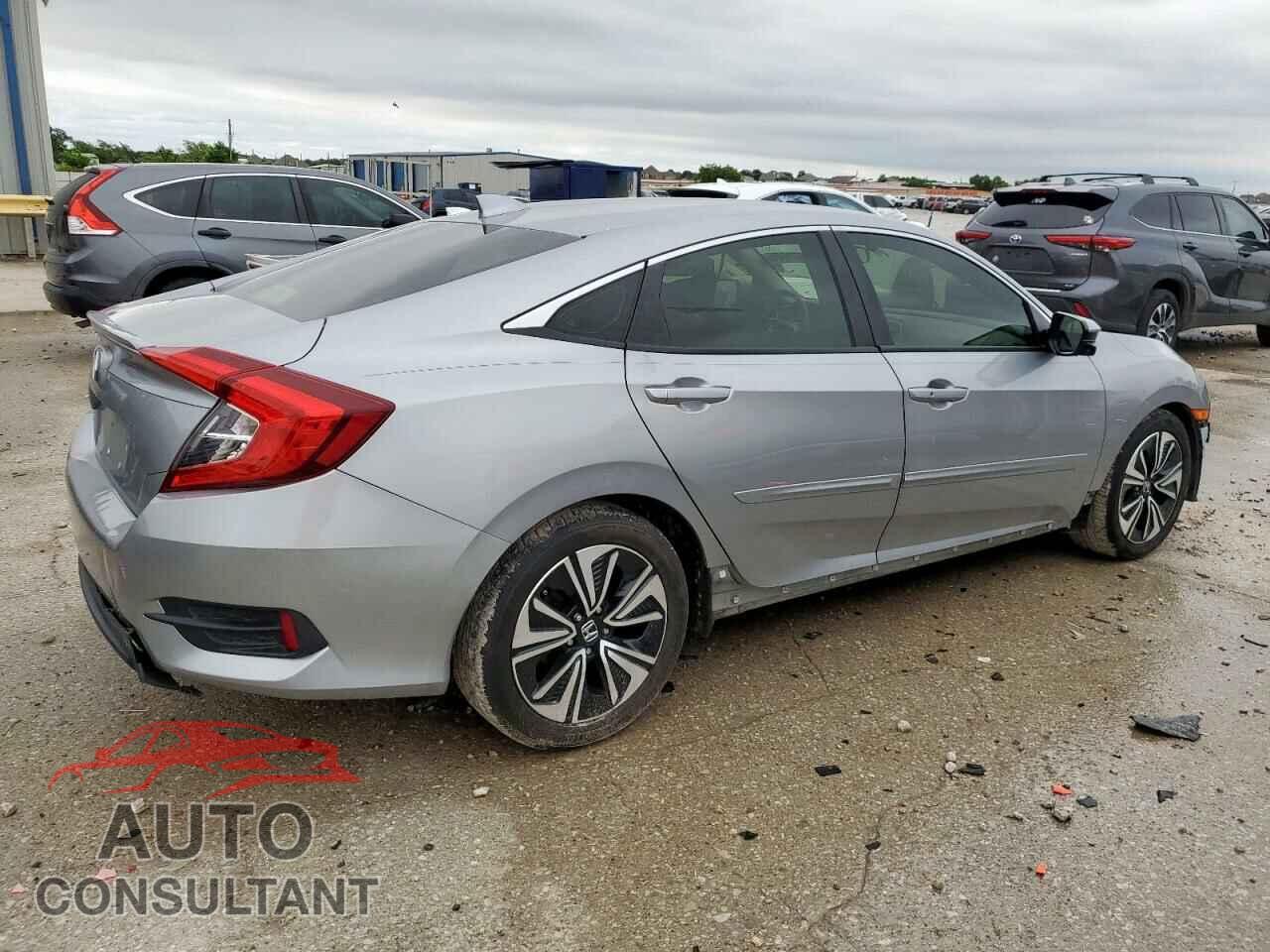 HONDA CIVIC 2018 - JHMFC1F36JX007700