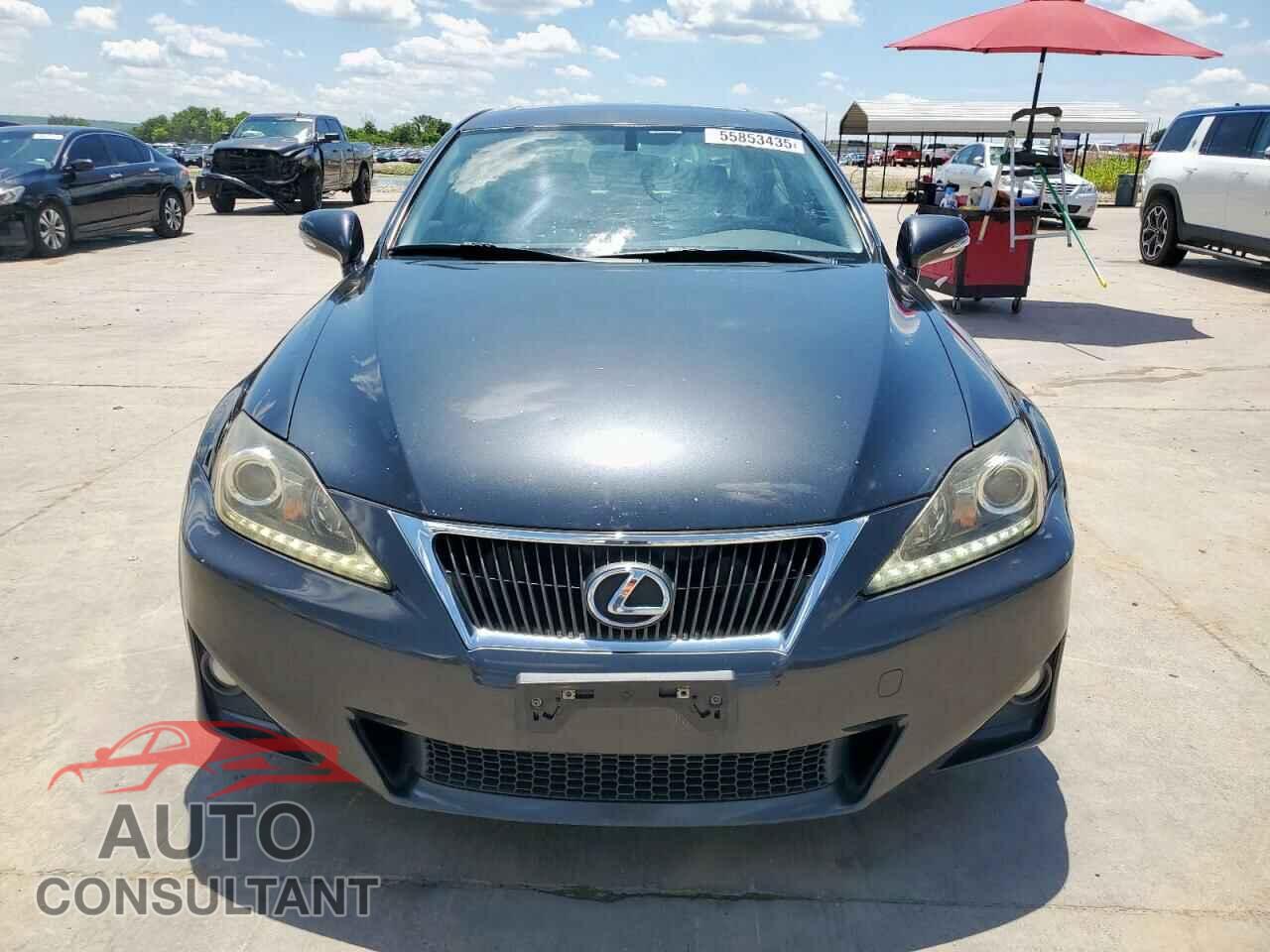 LEXUS IS 2011 - JTHBF5C21B5137549