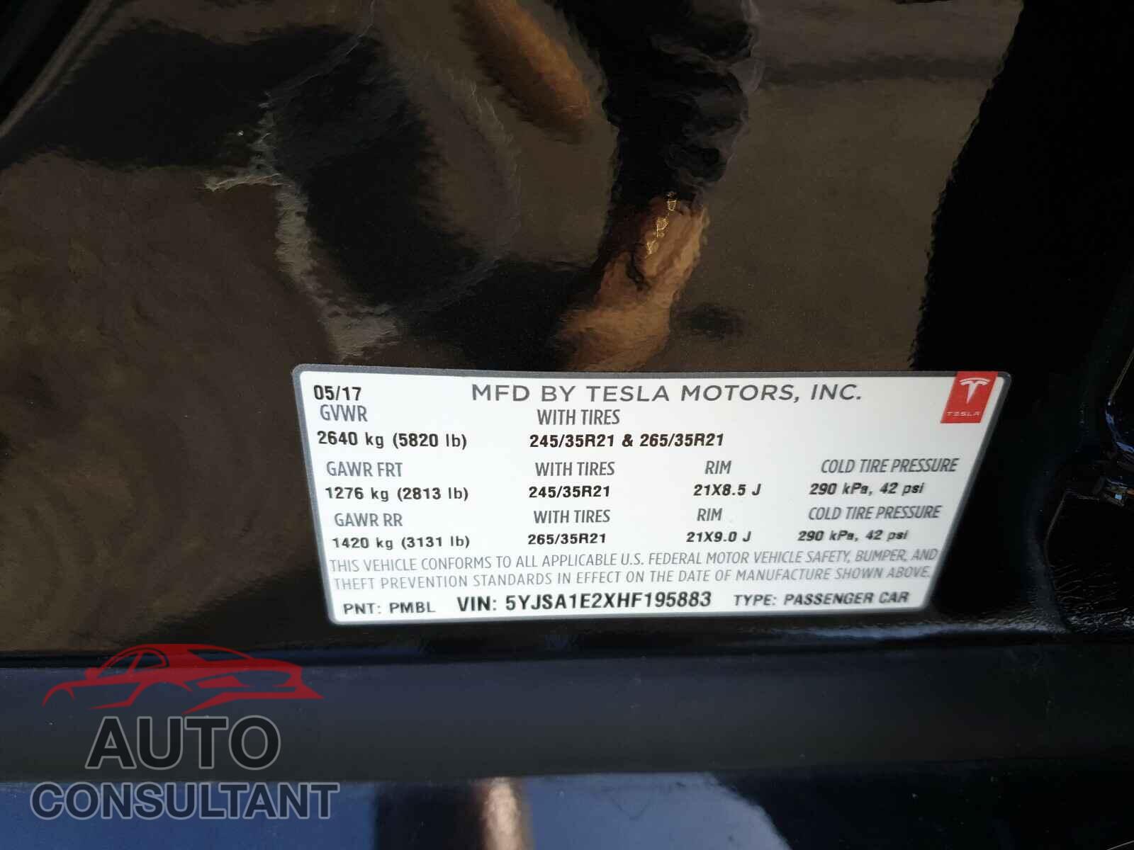 TESLA MODEL S 2017 - 5YJSA1E2XHF195883