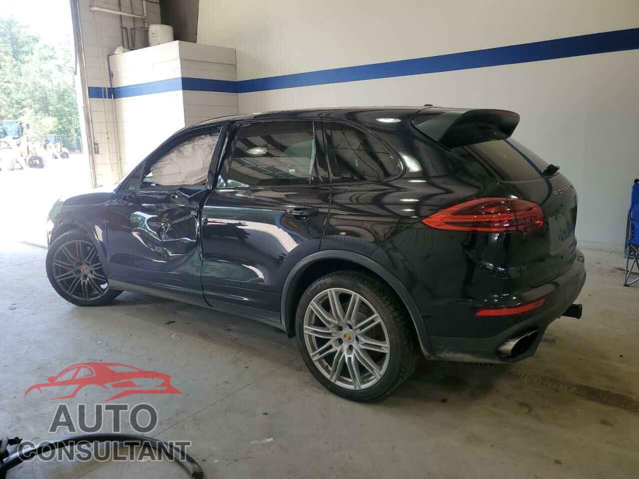 PORSCHE CAYENNE 2016 - WP1AC2A27GLA88351