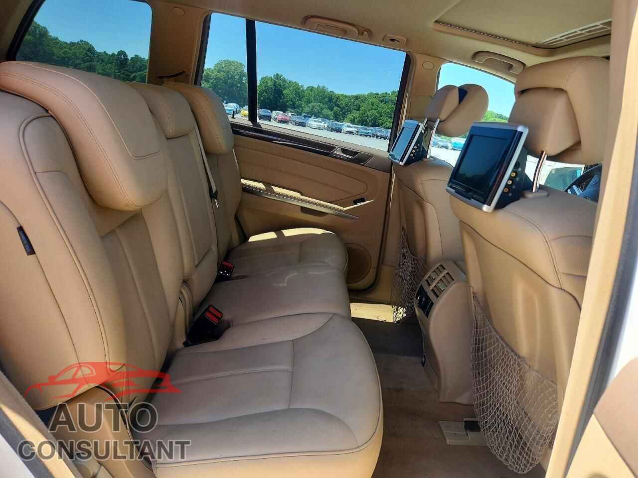 MERCEDES-BENZ GL-CLASS 2012 - 4JGBF7BE3CA772723