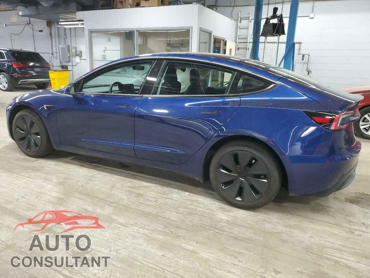 TESLA MODEL 3 2024 - 5YJ3E1EB0RF755355