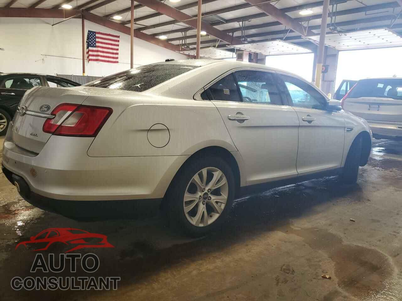 FORD TAURUS 2012 - 1FAHP2EW2CG129933