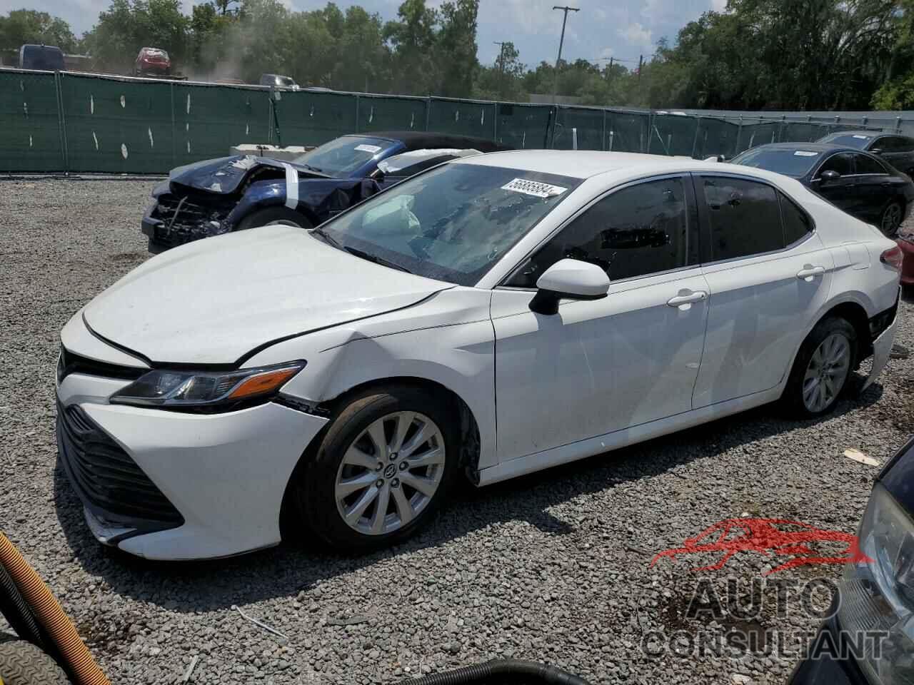 TOYOTA CAMRY 2020 - 4T1C11AK6LU945334