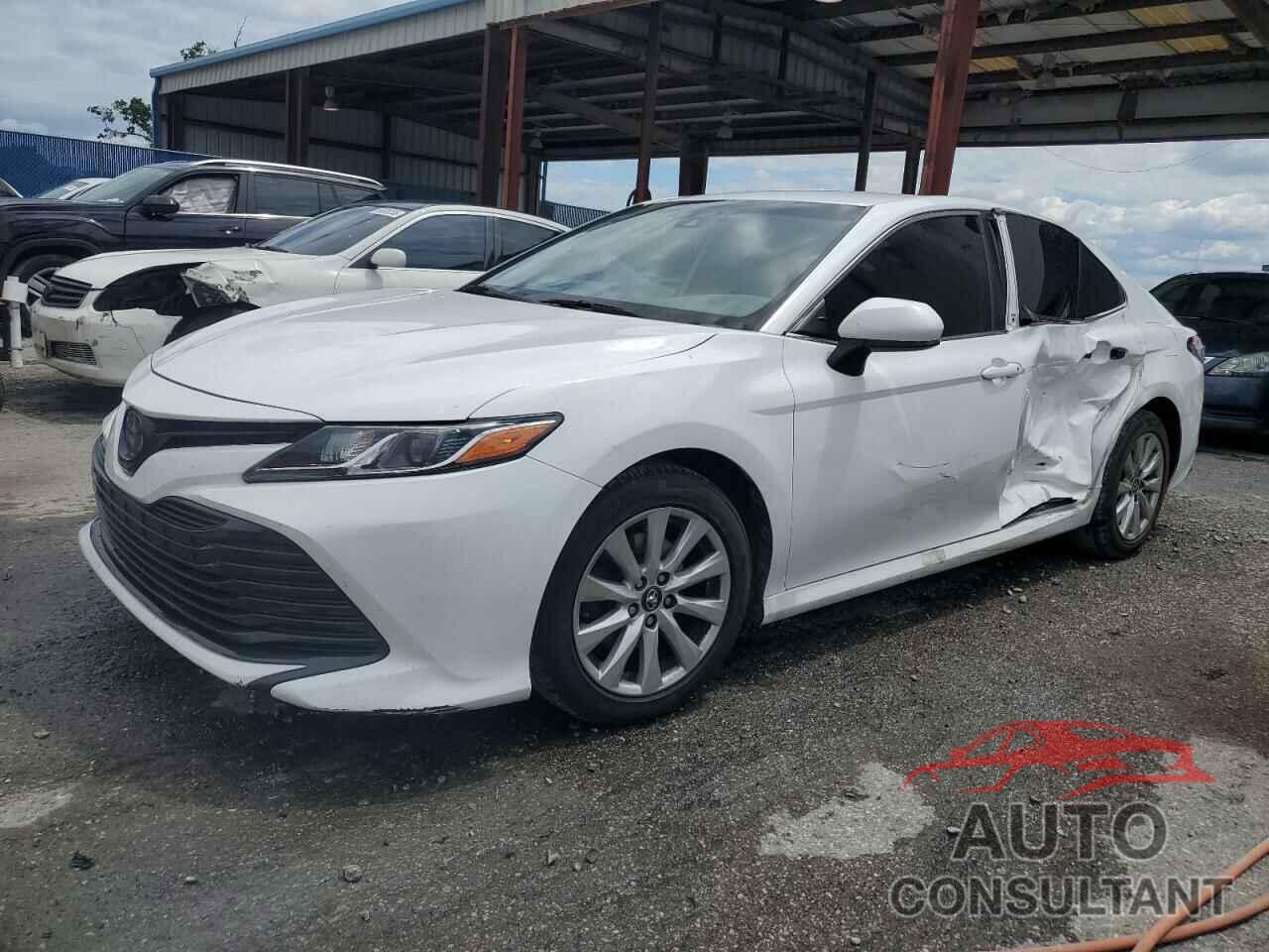 TOYOTA CAMRY 2020 - 4T1C11AK7LU931300