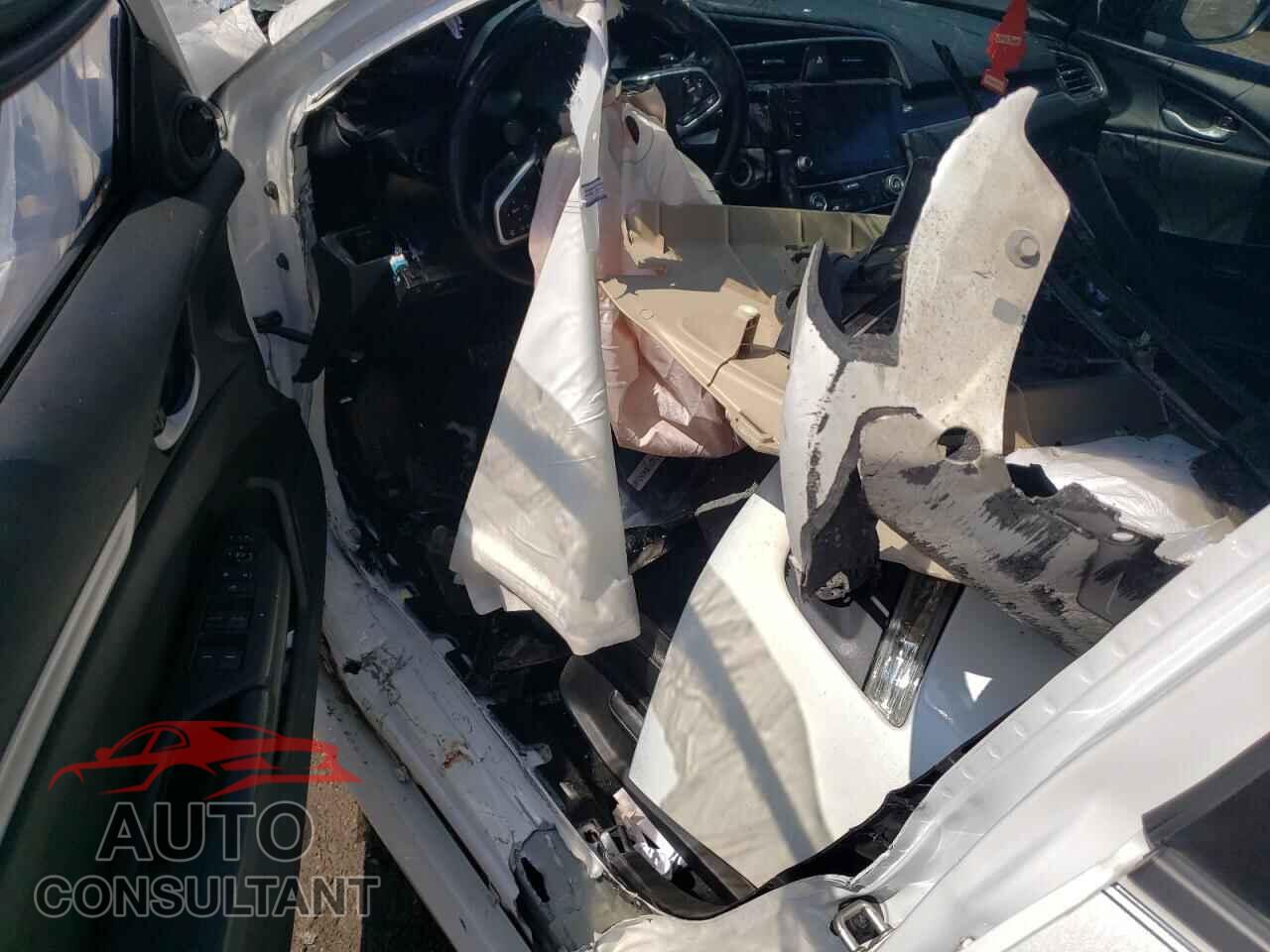 HONDA CIVIC 2019 - 2HGFC2F86KH582972