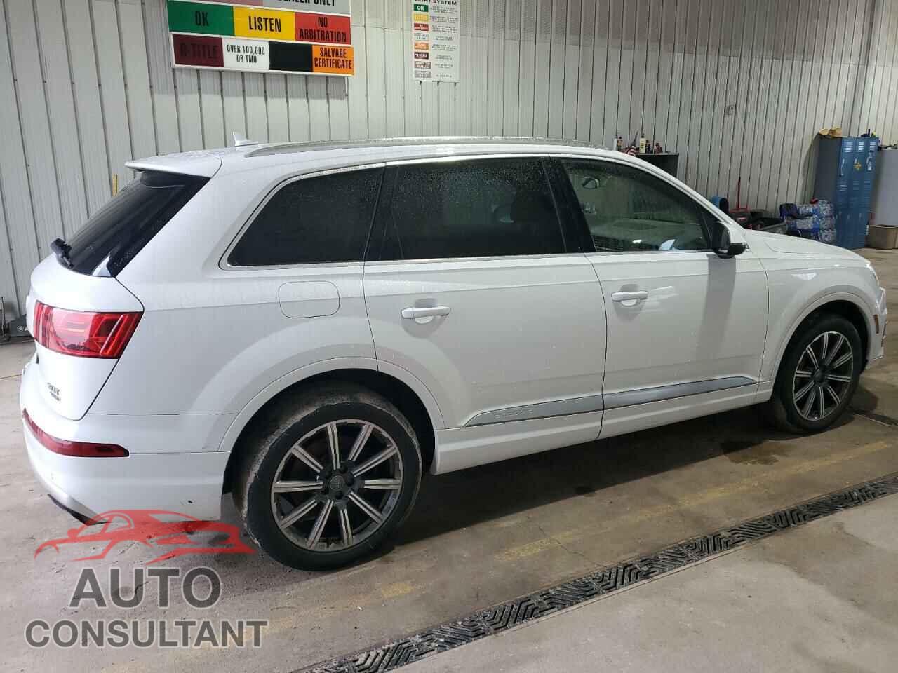 AUDI Q7 2017 - WA1AAAF74HD005633