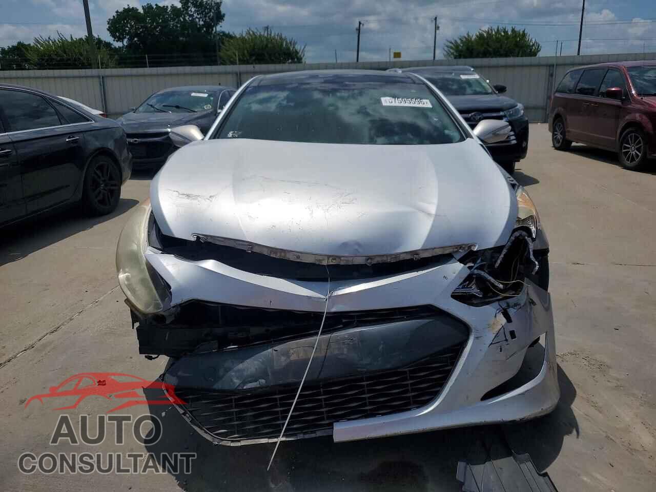 HYUNDAI SONATA 2012 - KMHEC4A40CA040126