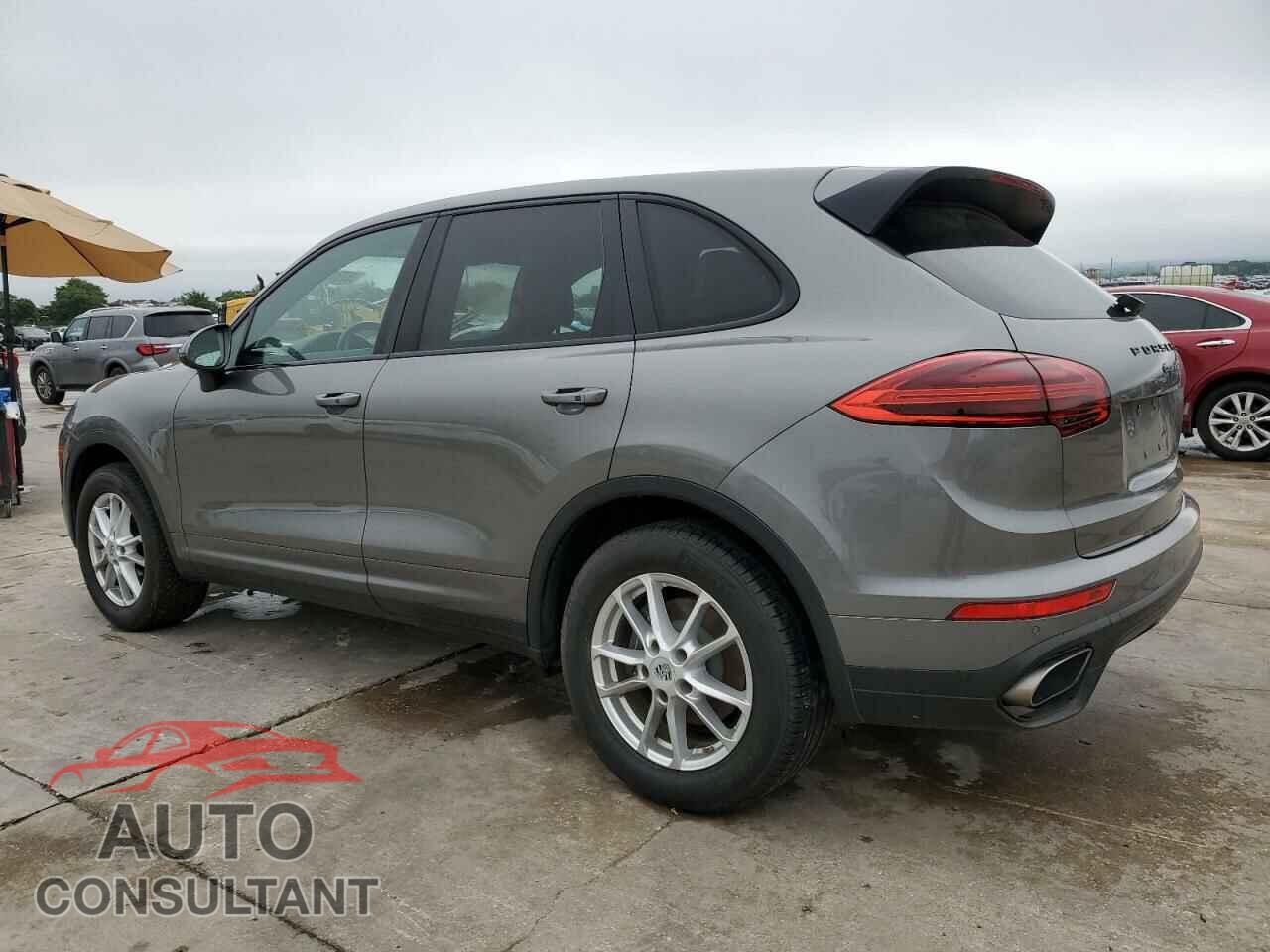 PORSCHE CAYENNE 2016 - WP1AA2A21GKA11194