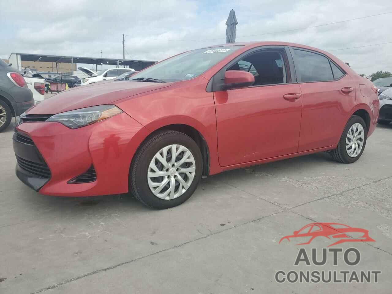 TOYOTA COROLLA 2018 - 5YFBURHE7JP848014