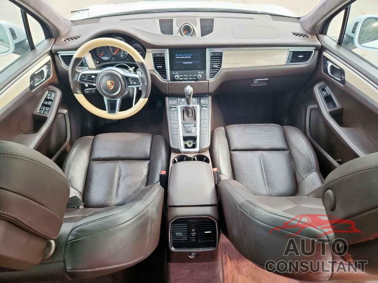PORSCHE MACAN 2017 - WP1AF2A50HLB61210