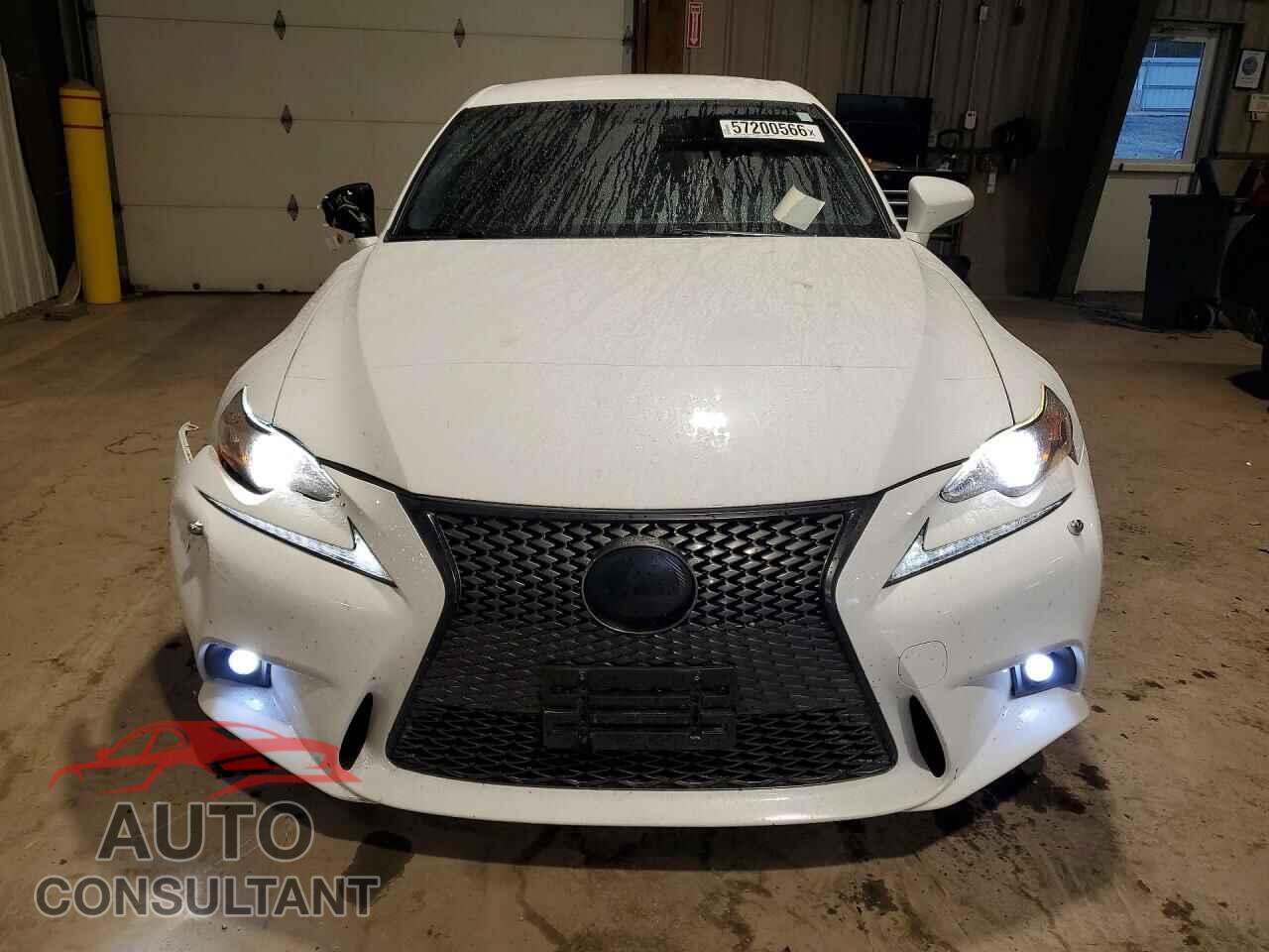 LEXUS IS 2015 - JTHCF1D22F5024940