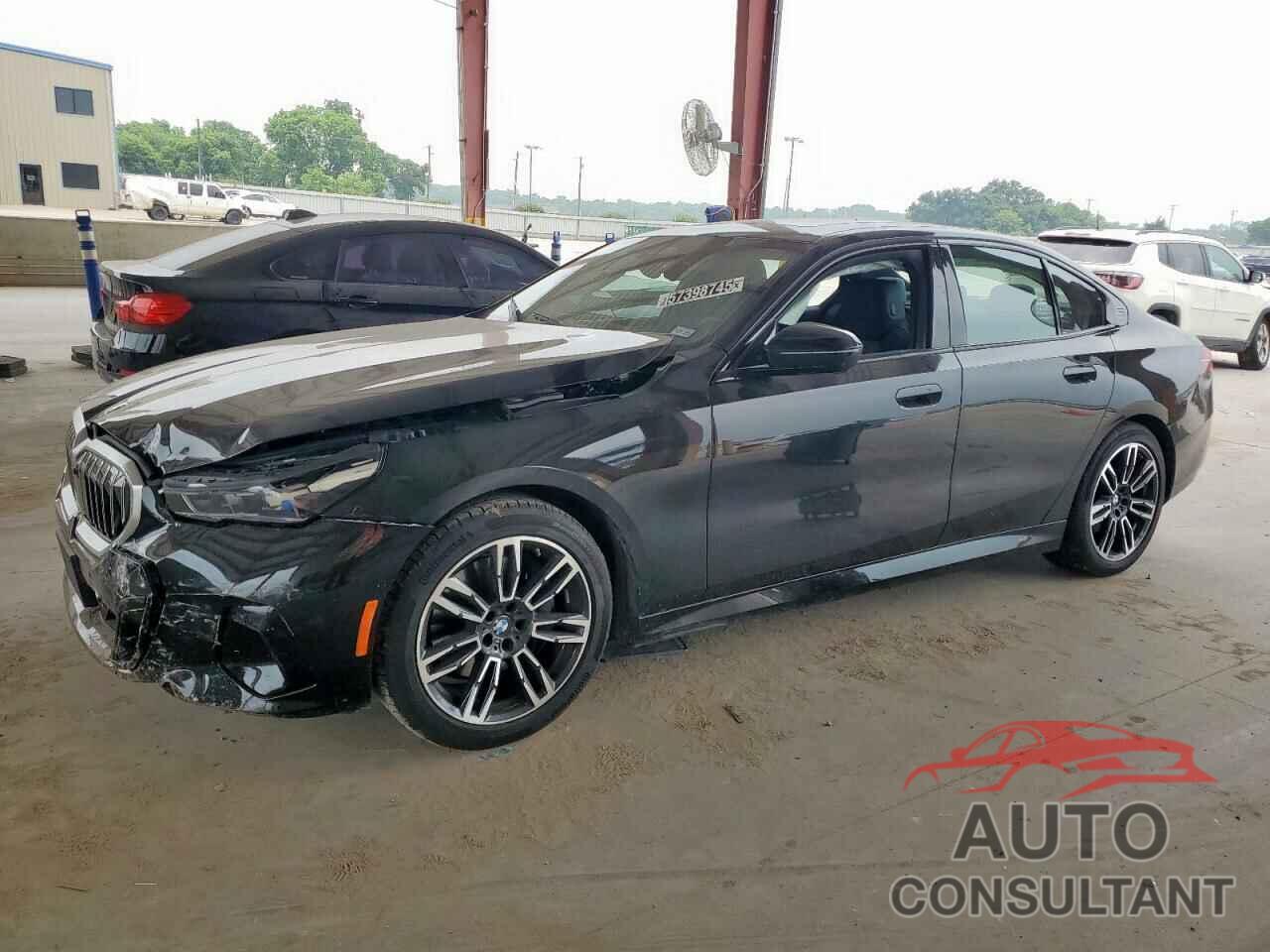 BMW 5 SERIES 2025 - WBA43FJ06SCT74637
