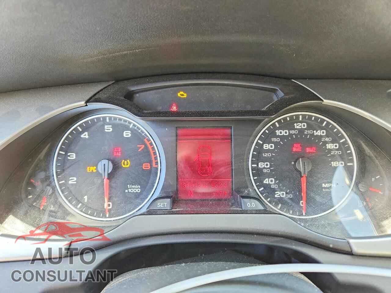 AUDI A4 2012 - WAUBFAFL3CN018284