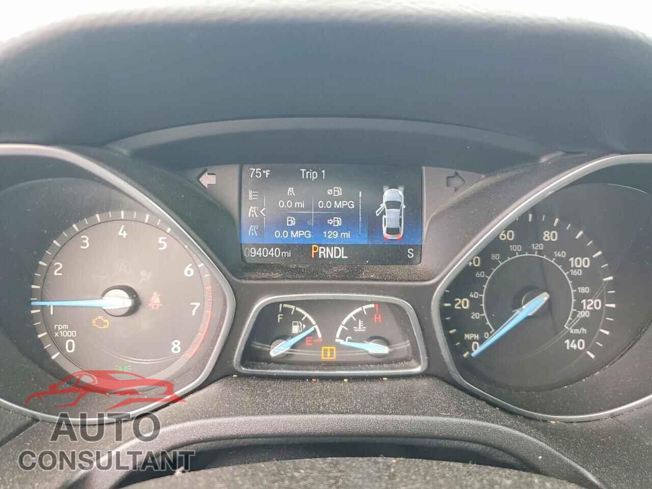 FORD FOCUS 2016 - 1FADP3F21GL323544