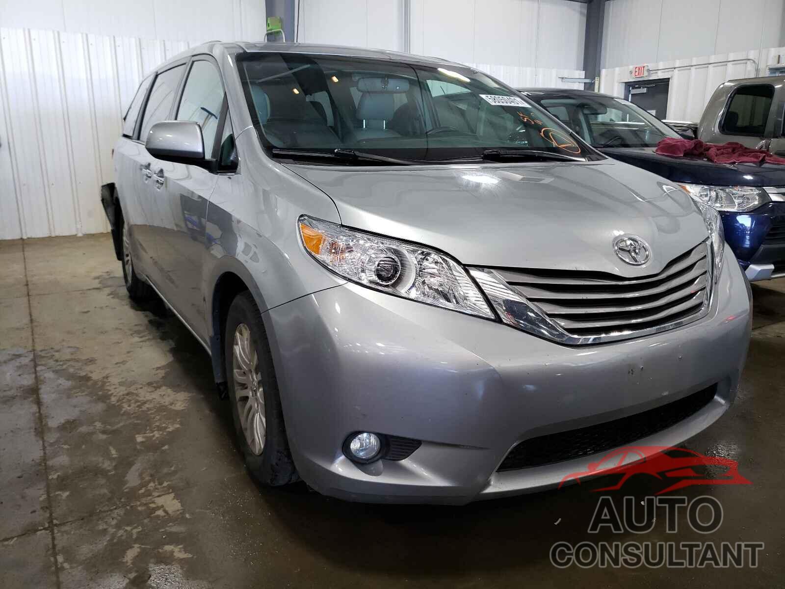 TOYOTA SIENNA 2017 - 5TDYZ3DC1HS869875