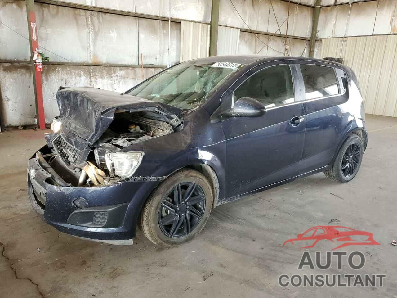 CHEVROLET SONIC 2015 - 1G1JC6SB6F4220556
