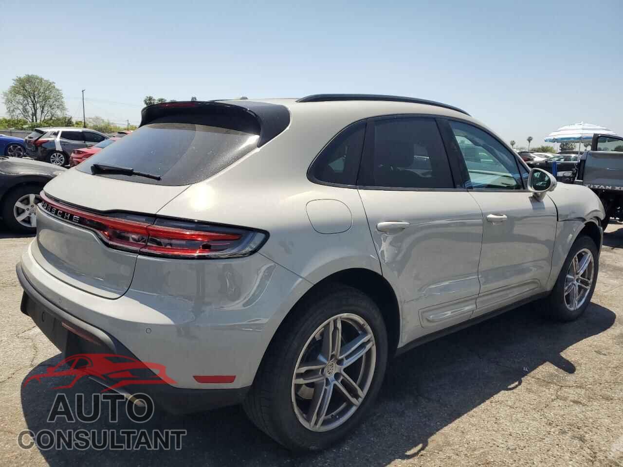 PORSCHE MACAN BASE 2024 - WP1AA2A54RLB05271