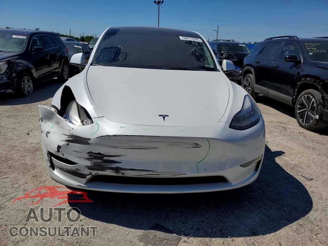 TESLA MODEL Y 2022 - 7SAYGDEE2NF413284