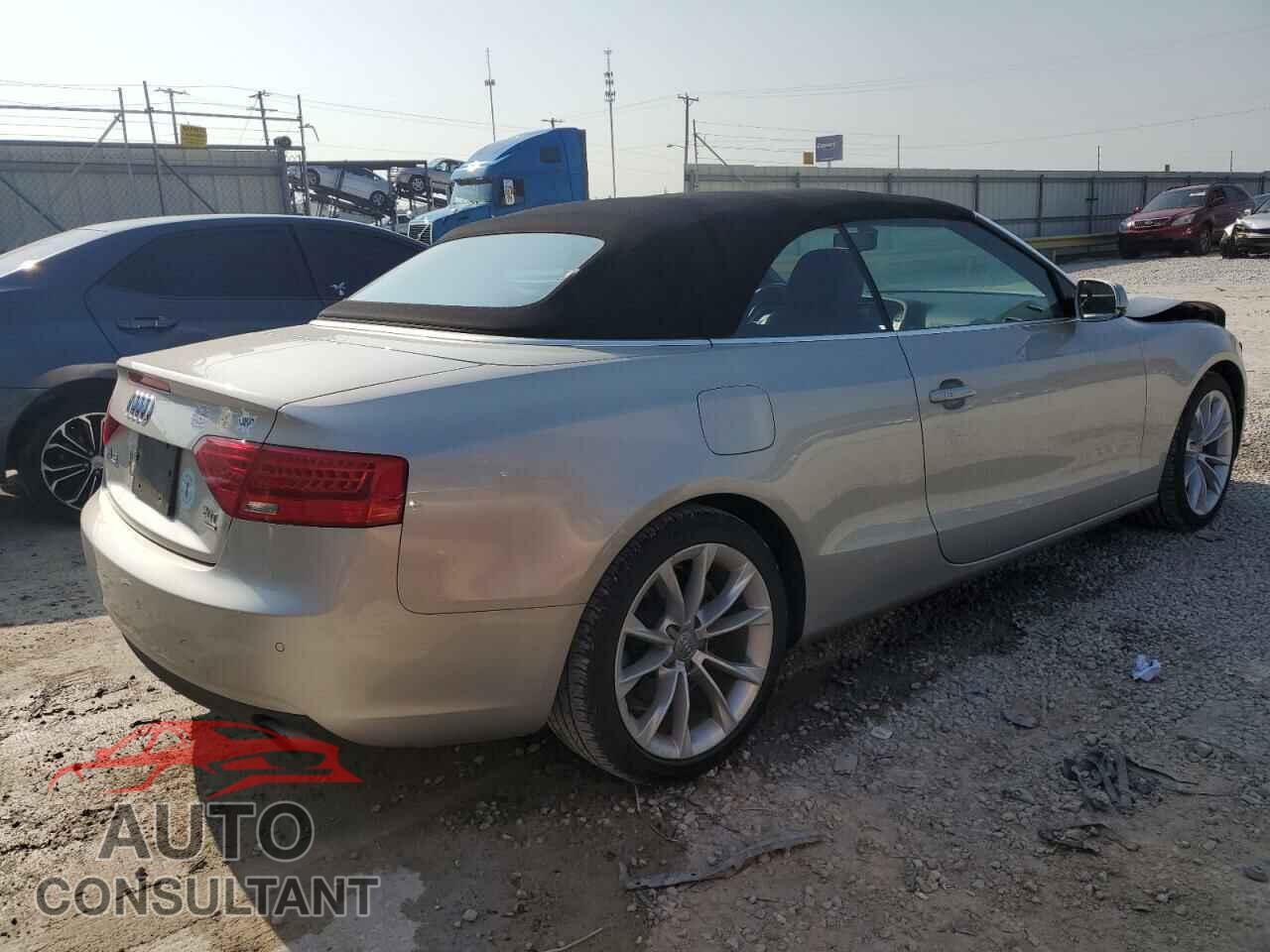 AUDI A5 2013 - WAULFAFH5DN001990