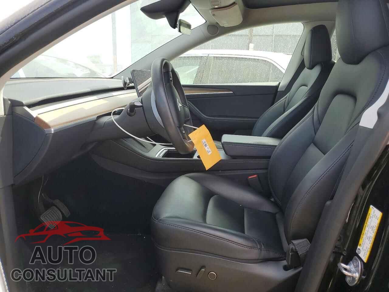 TESLA MODEL Y 2024 - 7SAYGDED1RF102734