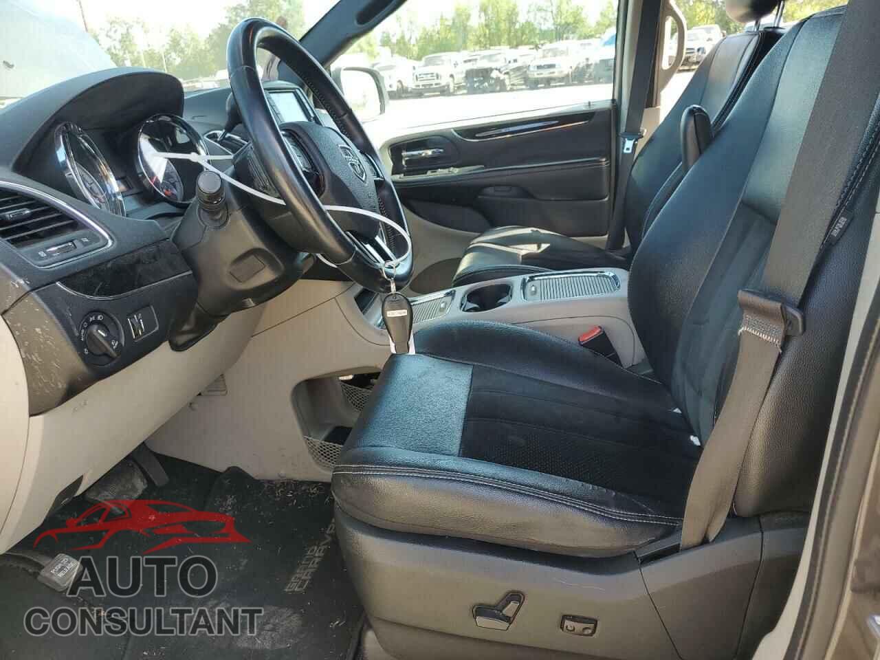 DODGE CARAVAN 2017 - 2C4RDGCG4HR824355