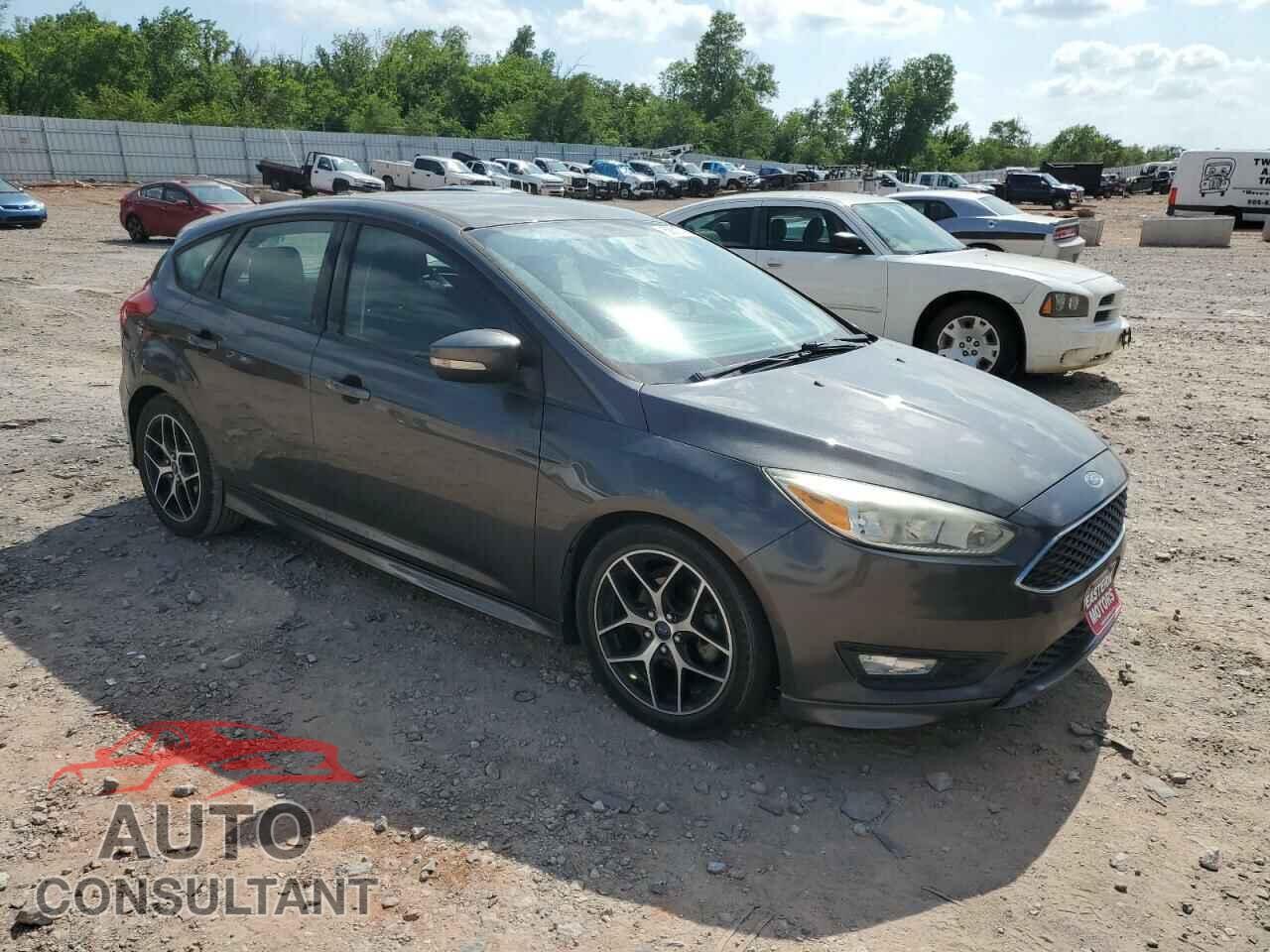 FORD FOCUS 2015 - 1FADP3K2XFL278169