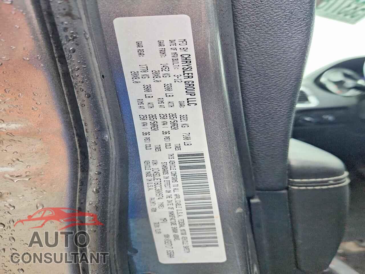 DODGE DURANGO 2012 - 1C4SDJET6CC300974