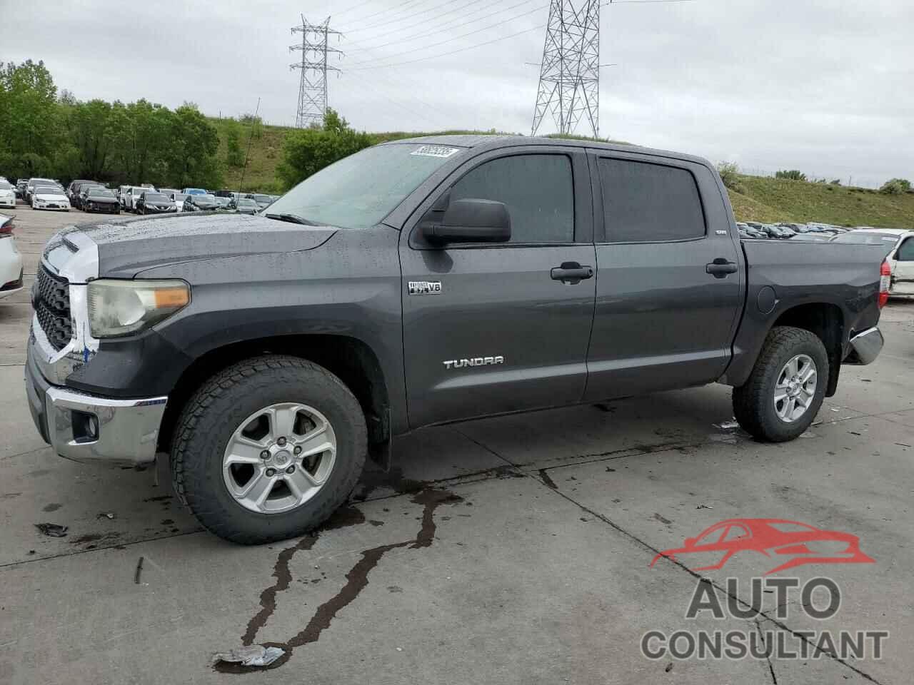 TOYOTA TUNDRA 2018 - 5TFDY5F17JX776044