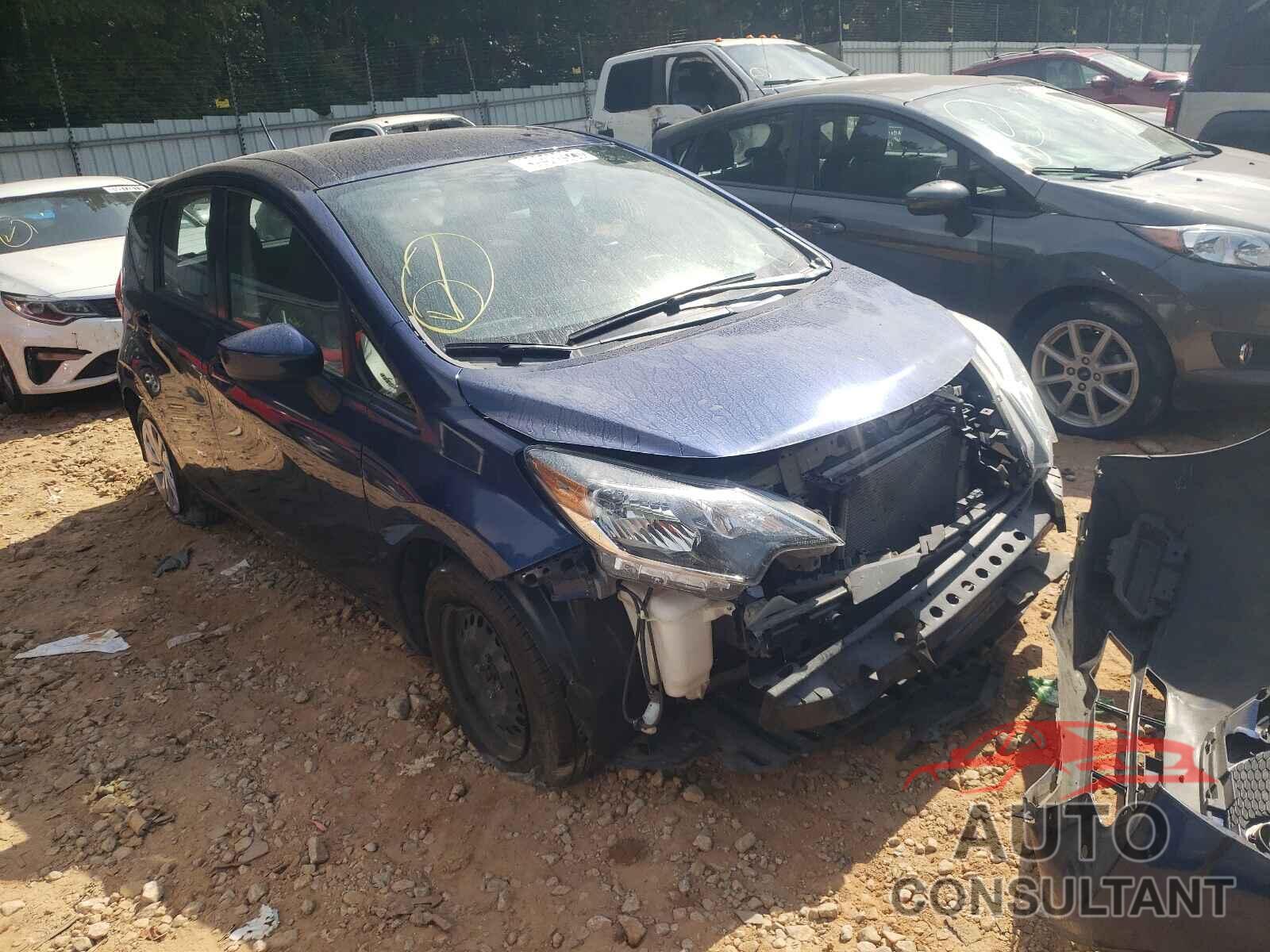 NISSAN VERSA 2018 - 3N1CE2CP3JL368070