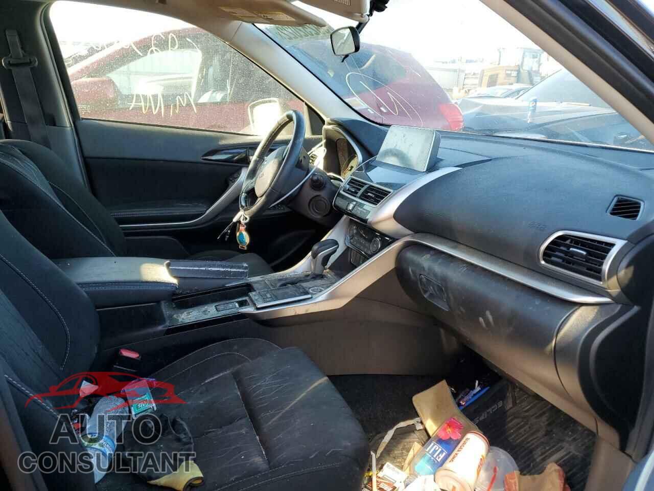 MITSUBISHI ECLIPSE 2019 - JA4AT5AA5KZ022374
