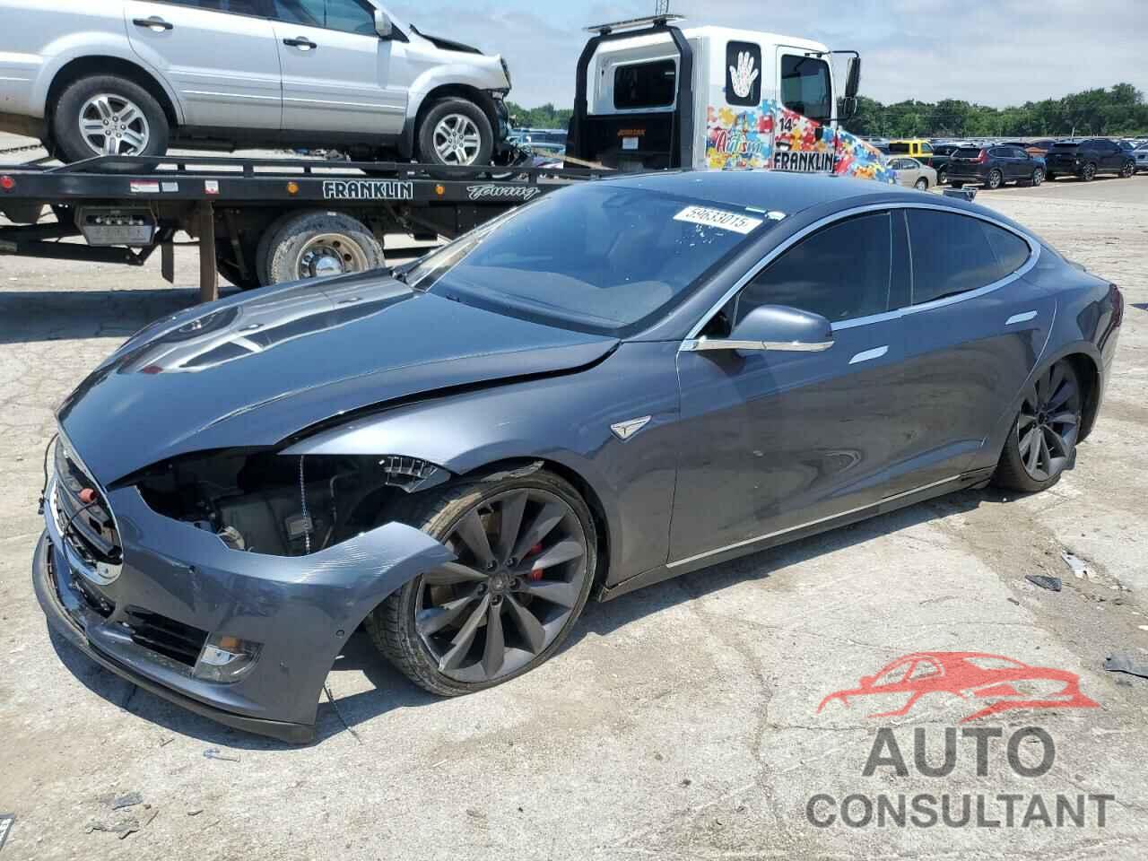TESLA MODEL S 2015 - 5YJSA1H47FF084461