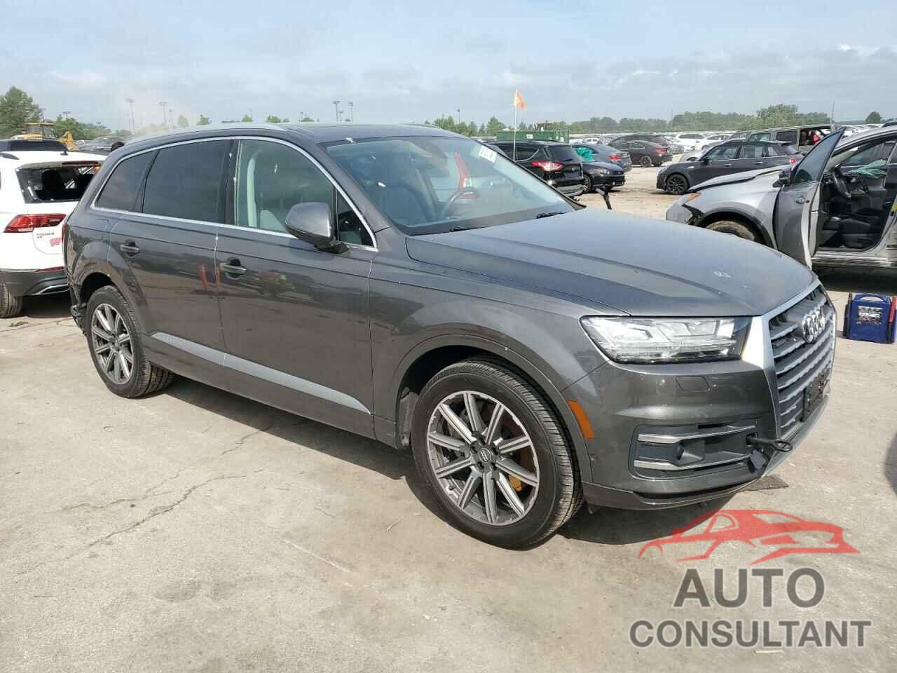 AUDI Q7 2019 - WA1LHAF79KD037702