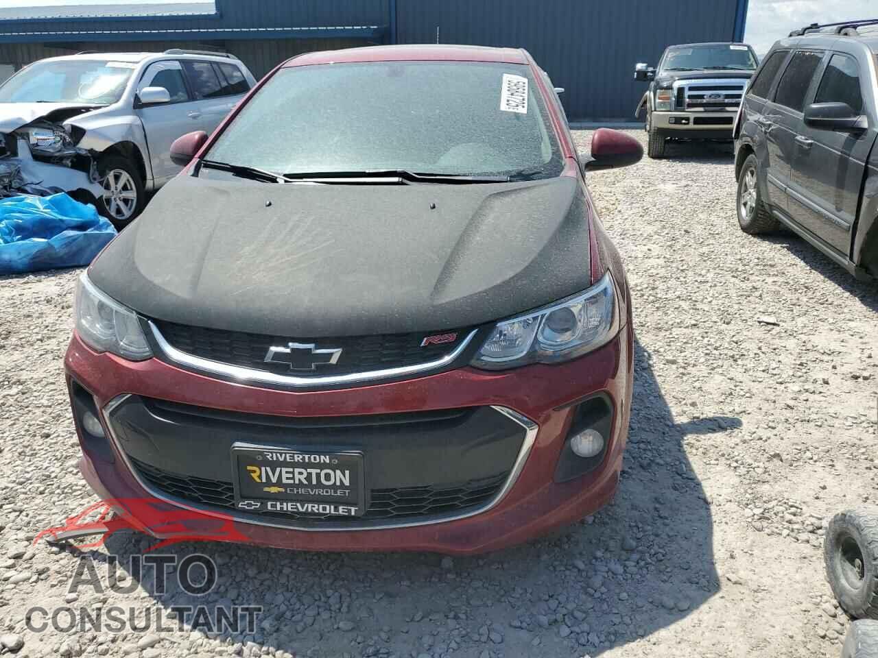 CHEVROLET SONIC 2018 - 1G1JD6SB3J4106035