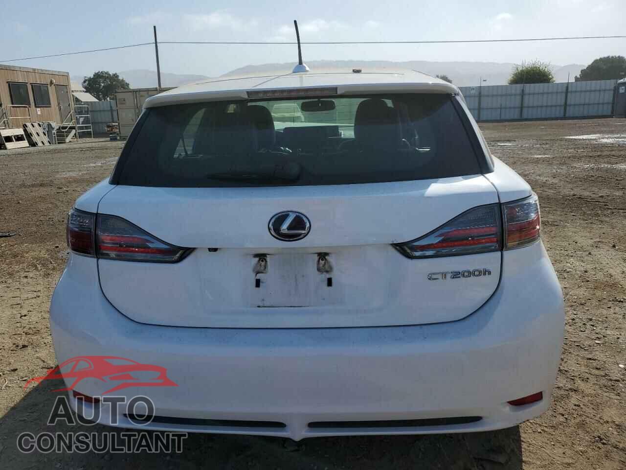 LEXUS CT 200 2013 - JTHKD5BH4D2142535