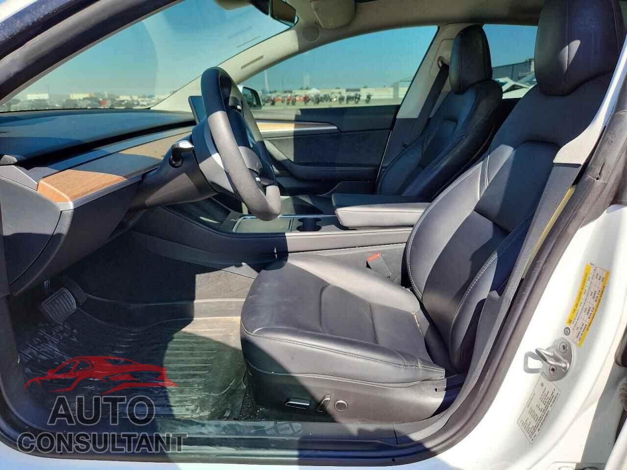 TESLA MODEL 3 2023 - 5YJ3E1EA4PF692815