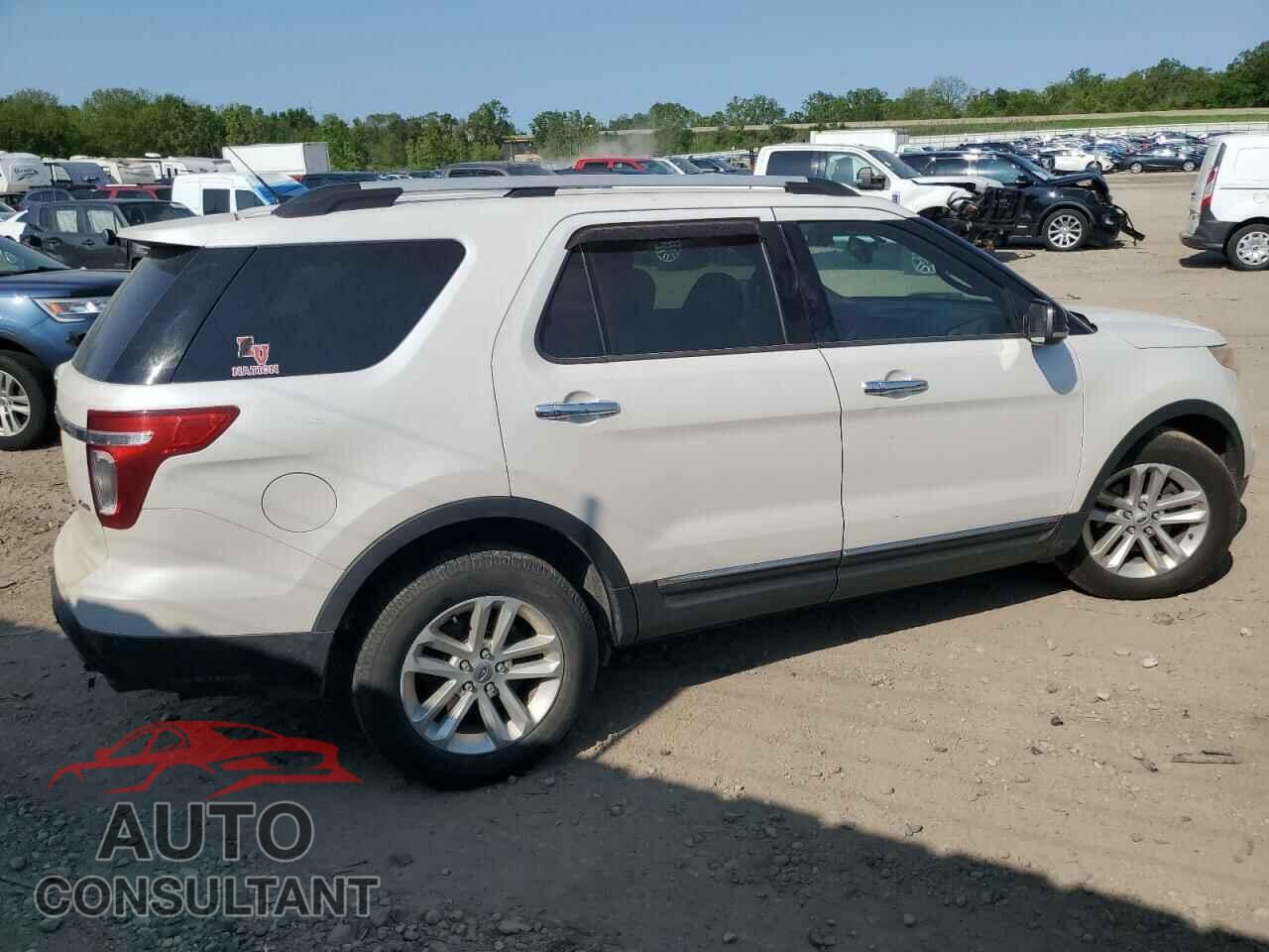 FORD EXPLORER 2011 - 1FMHK8D80BGA52438