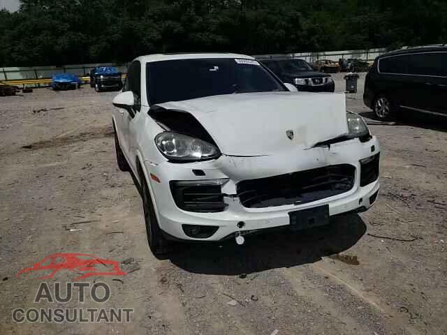 PORSCHE CAYENNE 2017 - WP1AA2A27HKA85981